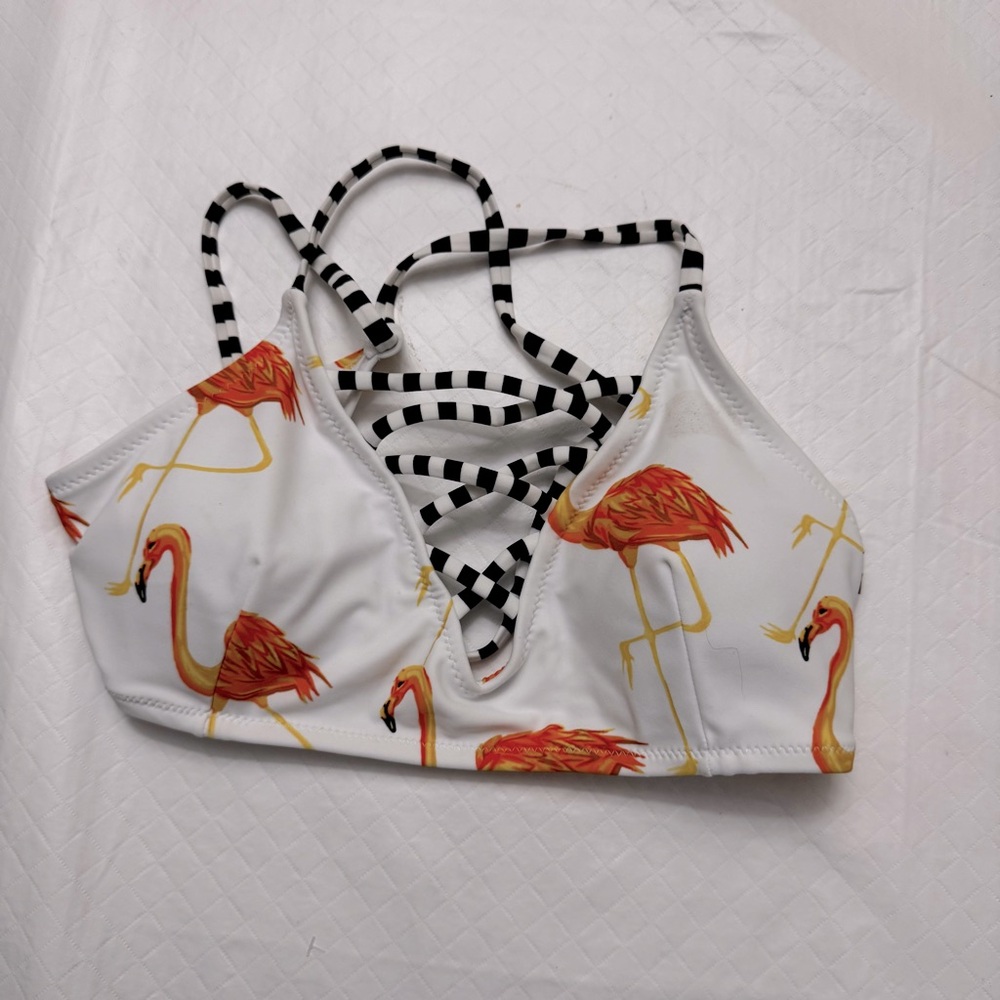 Cupshe bikini top flamingos size M